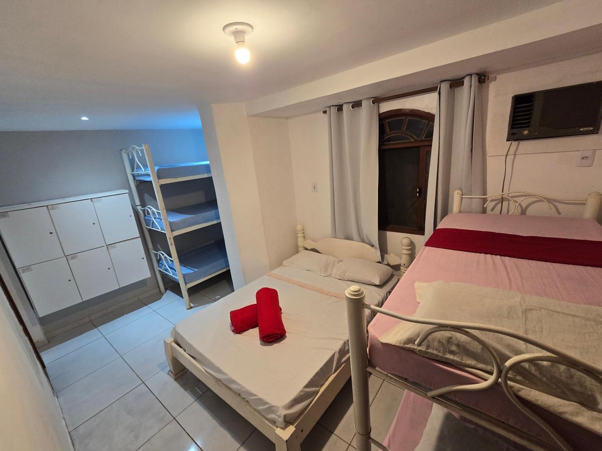 Hostal Brava *